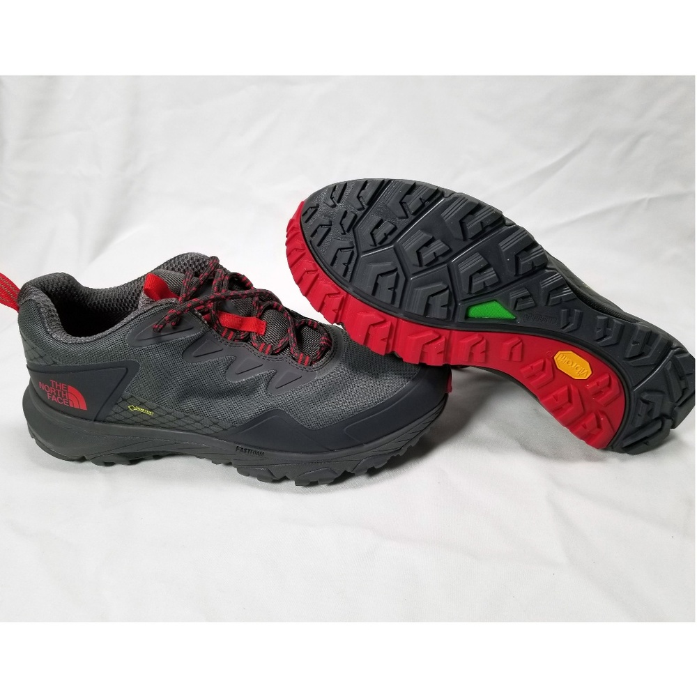 NWOB Very rare North Face Sample shoe in size 9